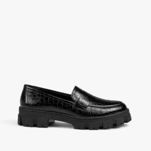 sapato mocassim feminino tratorado com textura croc black noir