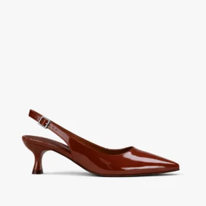 sapato scarpin slingback feminino com salto baixo marrom