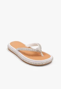 Chinelo feminino de dedo branco com strass 1 chinelo feminino de dedo branco com strass